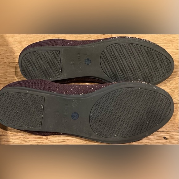 Rothys Ballet Flats- limited edition color - Picture 2 of 3